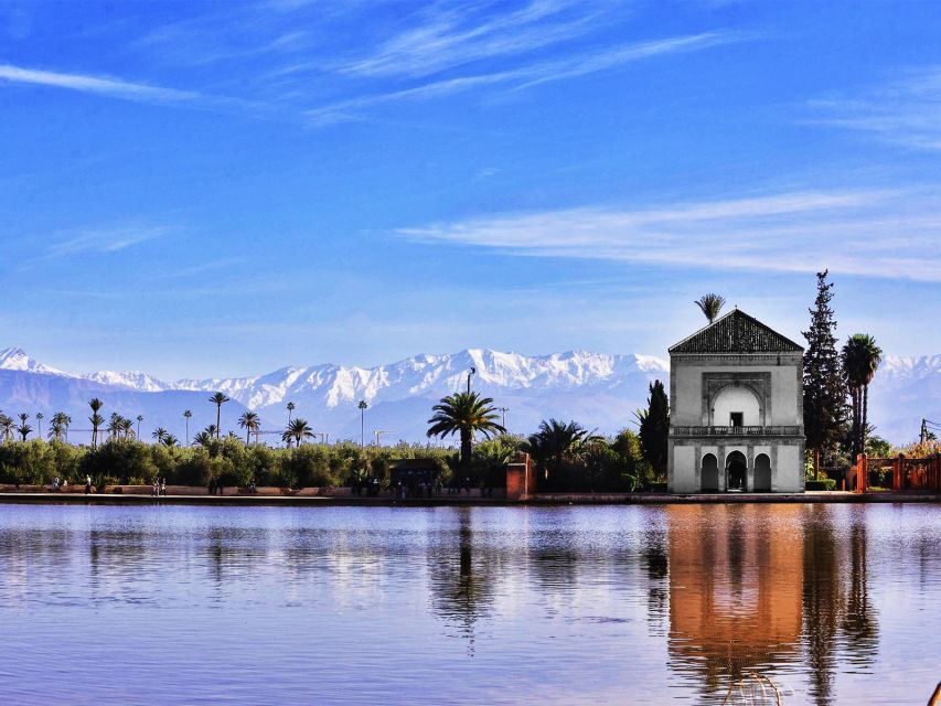 Marrakech: Historical Discovery Tour - The market stop, colorful scenes plus real context