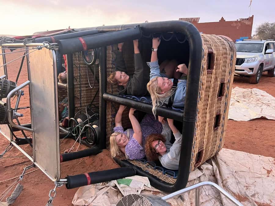 Marrakech: Hot Air Balloon Flight with Breakfast - Comfort and timing in a 5-hour morning: bumpy roads and tight spaces