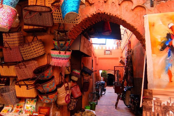 Marrakech: Medina Souks Guided Walking Tour - Souk des Teinturiers, fabric dyeing stops you can see