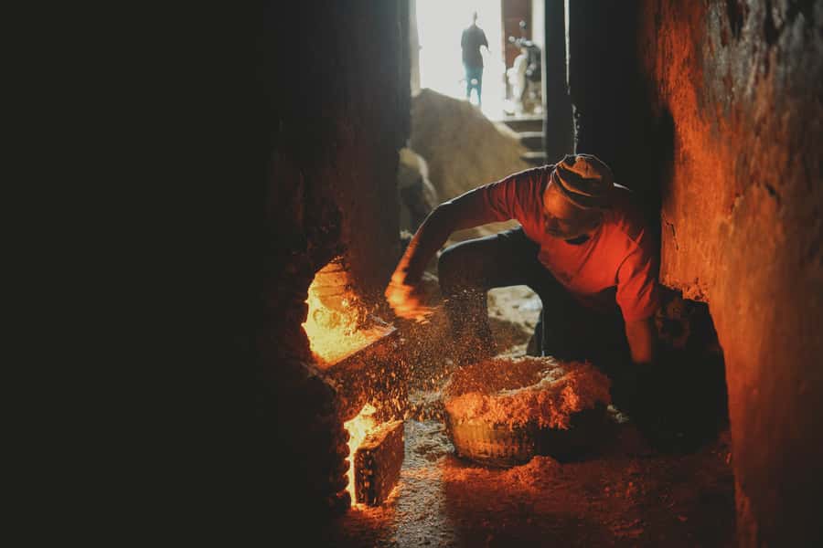 Marrakech: Medina Stories Food Tour with 15+ Tastings - Starting at Bab Doukkala: Your First Lesson in Local Ordering