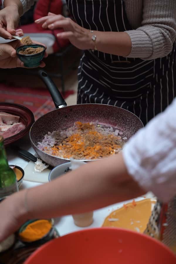 Marrakech: Moroccan Cooking Class for vegetarians and vegan - Eating the Meal in the Home: The Real Payoff