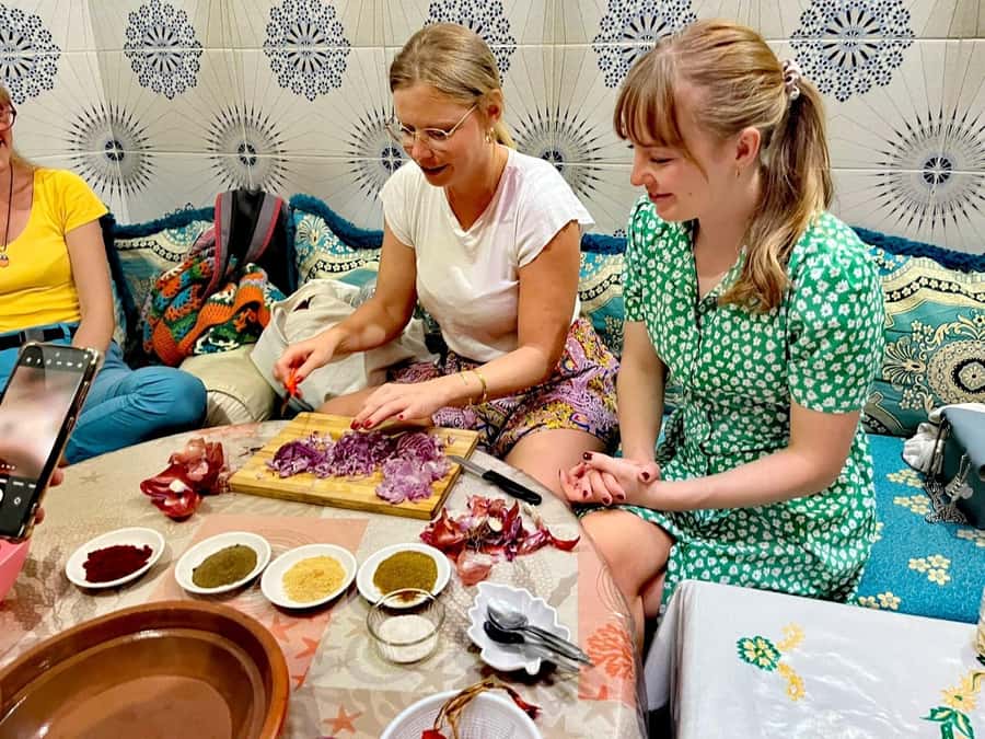 Marrakech: Moroccan Cuisine Cooking Class in Local Home - Salads that actually matter: tomato, green pepper, and more