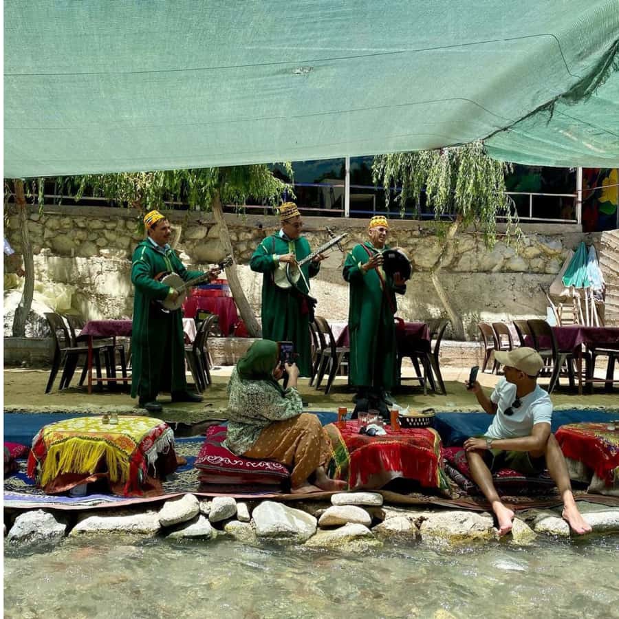 Marrakech: Ourika Valley, Waterfalls Private Trip with Lunch - Ourika River lunch: why eating here feels like part of the scenery