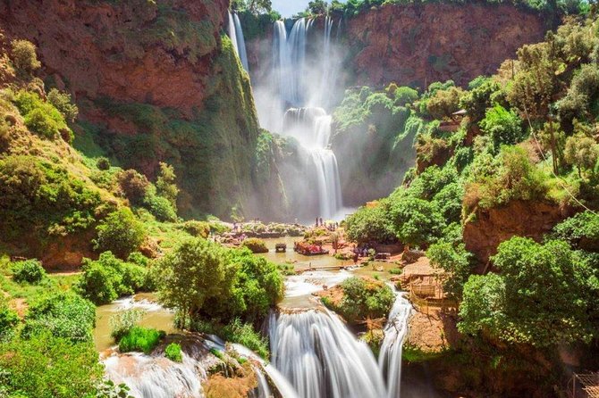 Marrakech: Ouzoud Waterfalls Guided Day Trip with Boat Ride - Lunch by the water and the real rules for swimming time