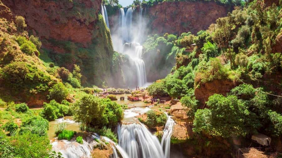 Marrakech: Ouzoud Waterfalls Guided Day Trip with Boat Ride - Guide styles that can make or break the day