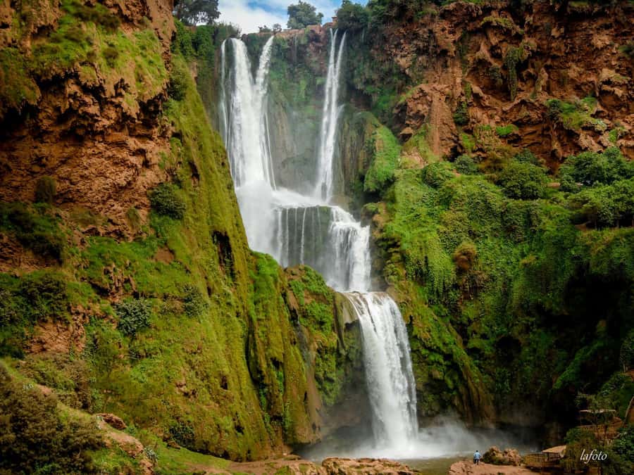Marrakech : Ouzoud Waterfalls & Guided Tour & Boat Ride - Leaving Marrakech, then getting to the Middle Atlas the easy way