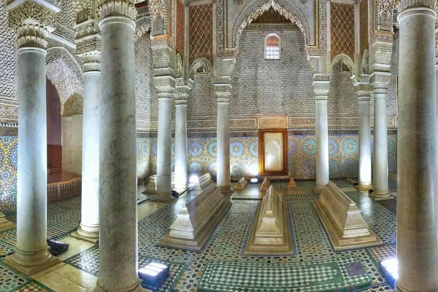 Marrakech: Saadian Tombs, Bahia Palace, Medina and Souk Tour - Key things to notice before you go