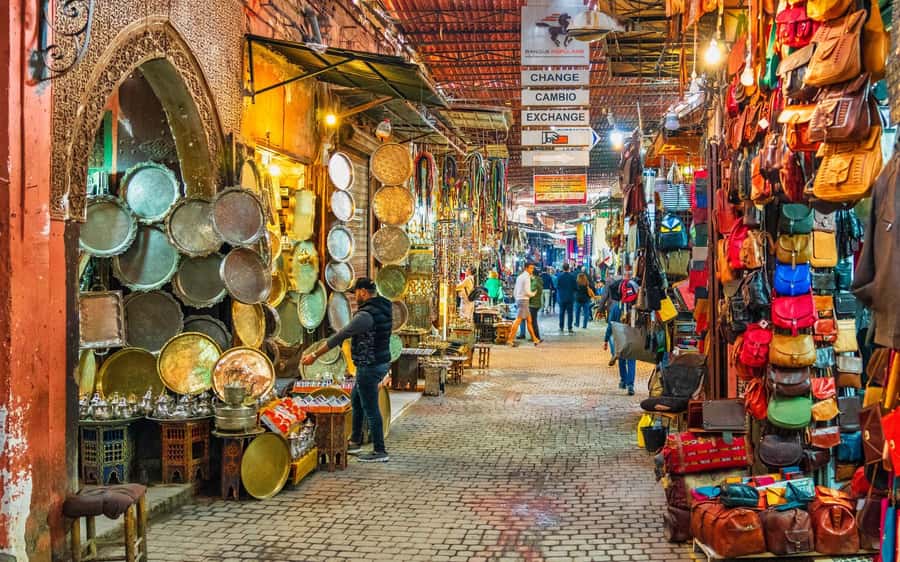 Marrakech & Souk Shopping Tour. - Souk Semmarine time: shopping paradise, with guardrails