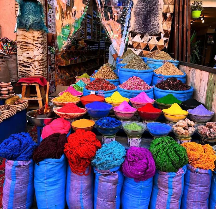 Marrakech: Souk Tour & Berber Hammam with Massage - Tea, pastries, and small comfort details you’ll notice