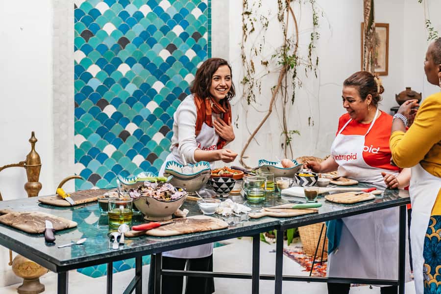 Marrakech: Tajine Cooking Class in a Traditional Riad - Souk shopping: where you learn more than ingredients