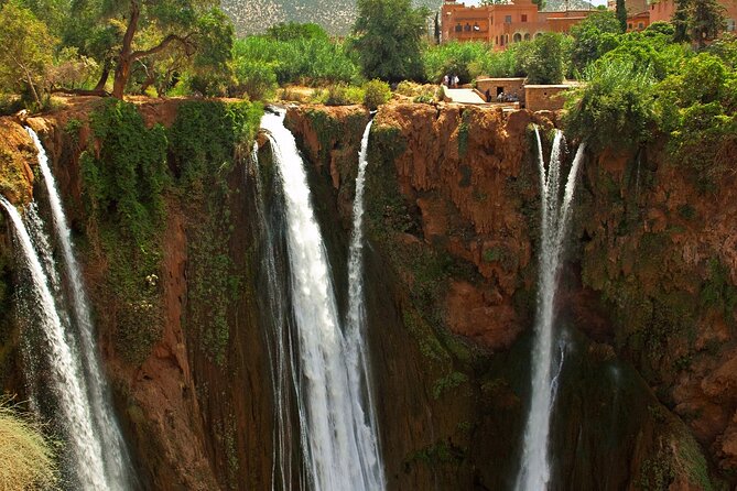Marrakech to Ouzoud Waterfalls Day Trip with Local Guide & Boat - Berber Village Visit: Why It Matters Even When Time Feels Tight