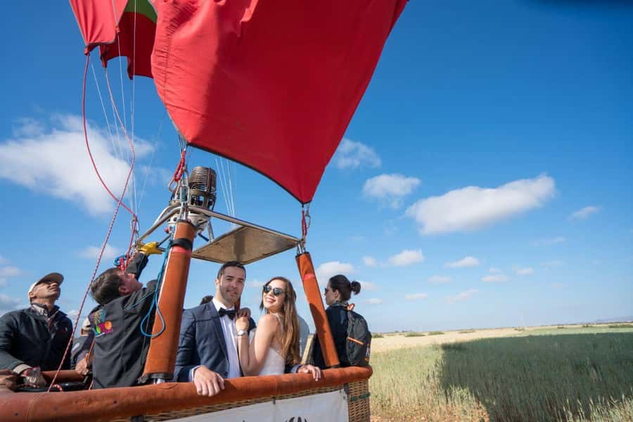 Marrakesh: Early Morning 40-Minute Balloon Flight - Up in the air: 40 minutes of views, calm flight, and photo time