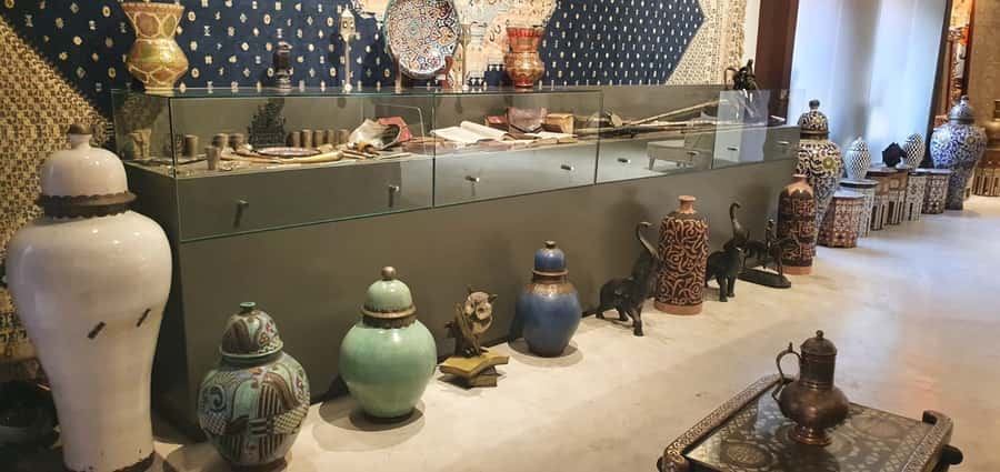 Marrakesh: Guided Souk Shopping Tour with a Local Guide - Who should book this souk shopping tour?