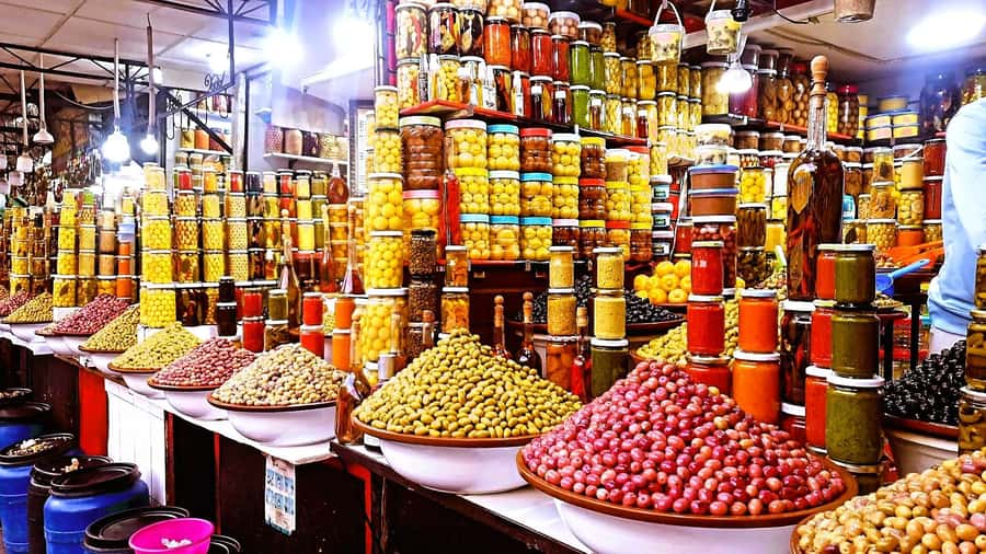 Medina Tasting Tour: Experience Local Street Food & Culture! - Jemaa el Fna, first taste, and how the square sets the tone