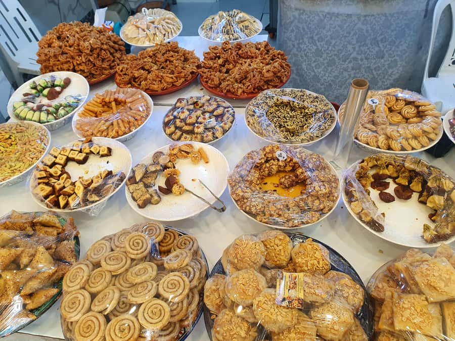 Medina Tasting Tour: Experience Local Street Food & Culture! - Hidden market stops and the underground Mechoui oven