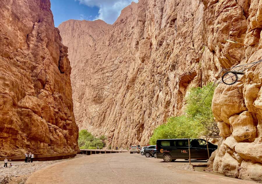 Merzouga Desert: 3-Day Desert Tour from Marrakech - From valleys to Erg Chebbi: when the road turns into Sahara