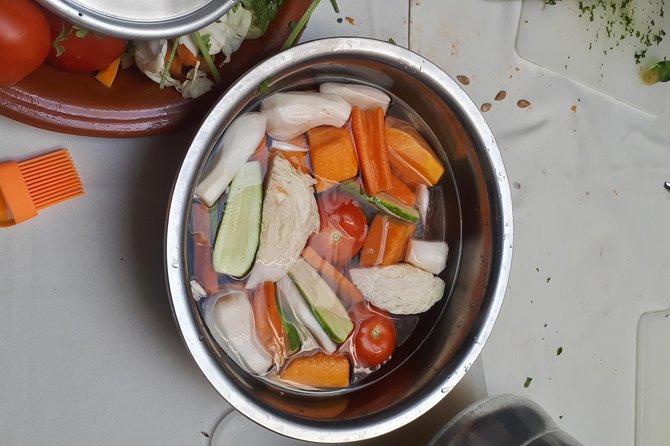 Moroccan cooking class with maket in the Medina of Marrakech - Key things that make this class worth your time