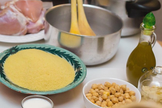 Moroccan cooking class with maket in the Medina of Marrakech - A Medina cooking class where the food is the point