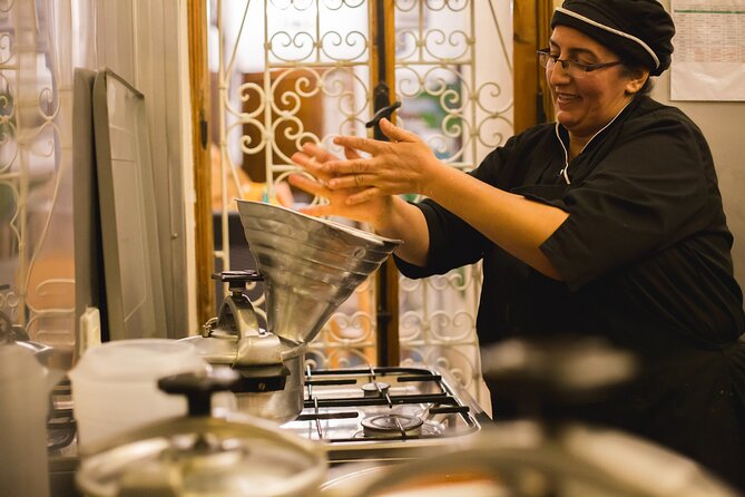 Moroccan cooking class with maket in the Medina of Marrakech - Vegan and gluten-free options: what to ask for up front
