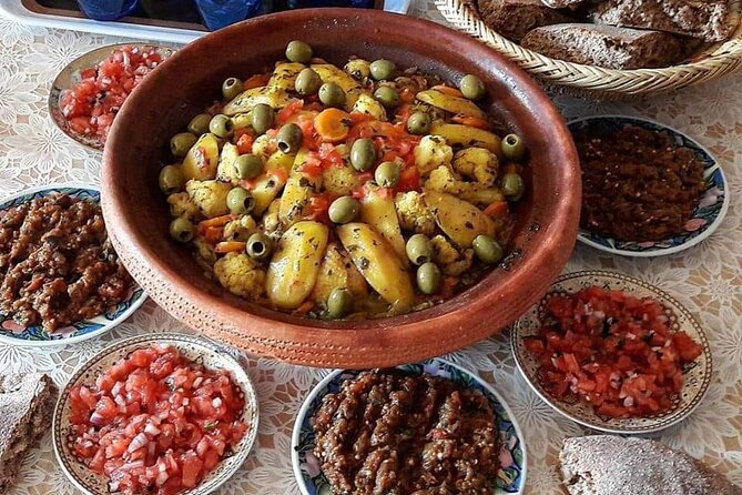 Old local Market visit+Moroccan cooking class with a local family - The 4-hour flow: what happens after you meet at HFGJ+9RG
