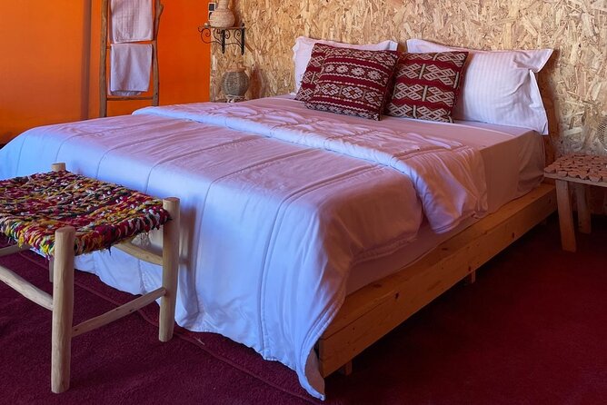 Overnight stay in the Agafay Desert, Deluxe Tent with Show and Swimming Pool - Next morning: breakfast and sunrise before heading back