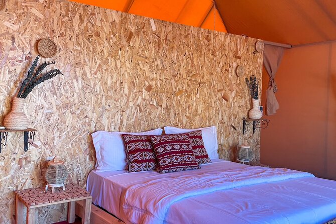 Overnight stay in the Agafay Desert, Deluxe Tent with Show and Swimming Pool - Price and value: what you pay, what you’ll likely add