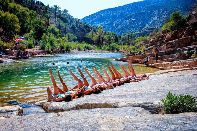 Paradise valley excursion - The included breakfast: argan oil, beldi honey, and berber bread