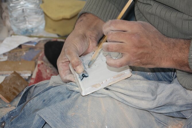 Pottery and Mosaic Workshop in Fes Led by Local Artisans - Zellige practice: making a mosaic square the Moroccan way