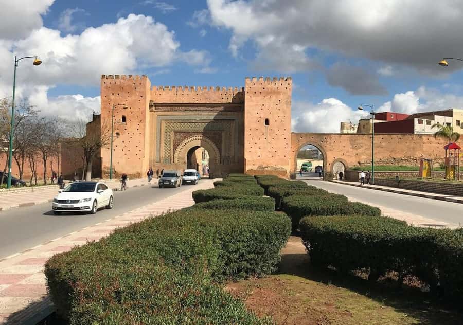 Private Day Trip to Volubilis, Moulay Idriss and Meknes - Moulay Idriss Zerhoun: pilgrimage on two hills