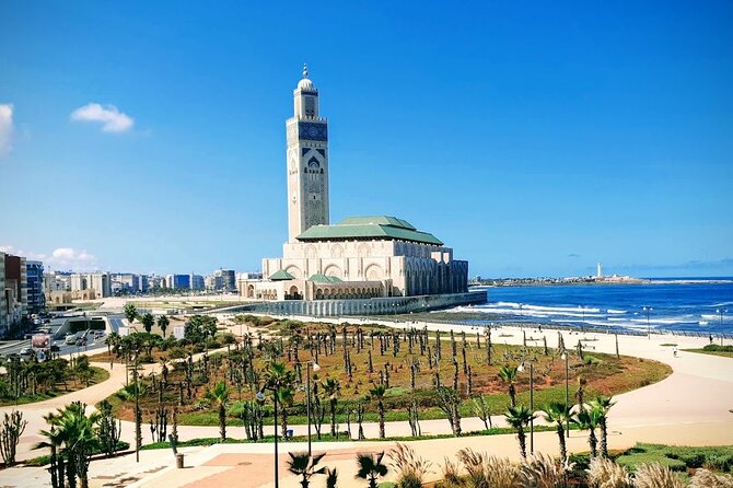 Private Guided Tour of Casablanca Including Mosque Entrance - Muhammad V Square to United Nations Square, Casablanca in two quick hits
