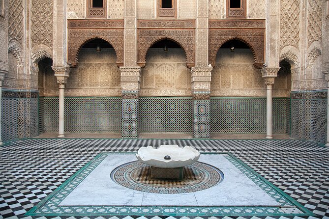 Private Guided Walking Tour in Fez Medina - Medina of Fez, what to look for when the streets blur together