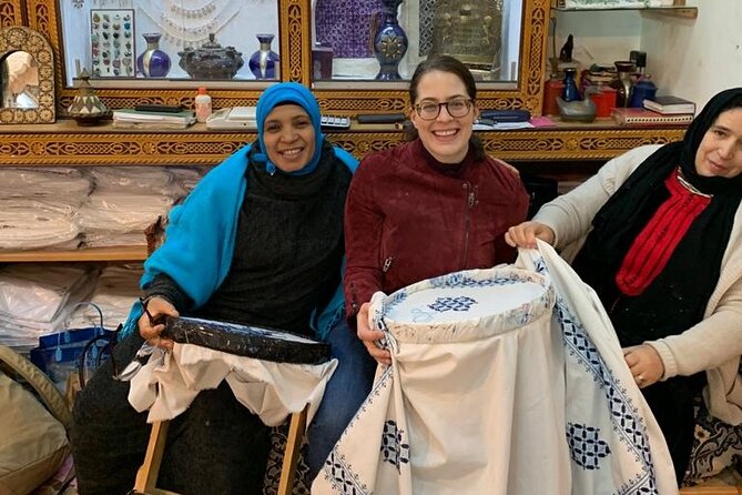 Private Half-Day Tour of the Authentic City of Fez - Zaouia of Moulay Idriss II: the founder’s resting place