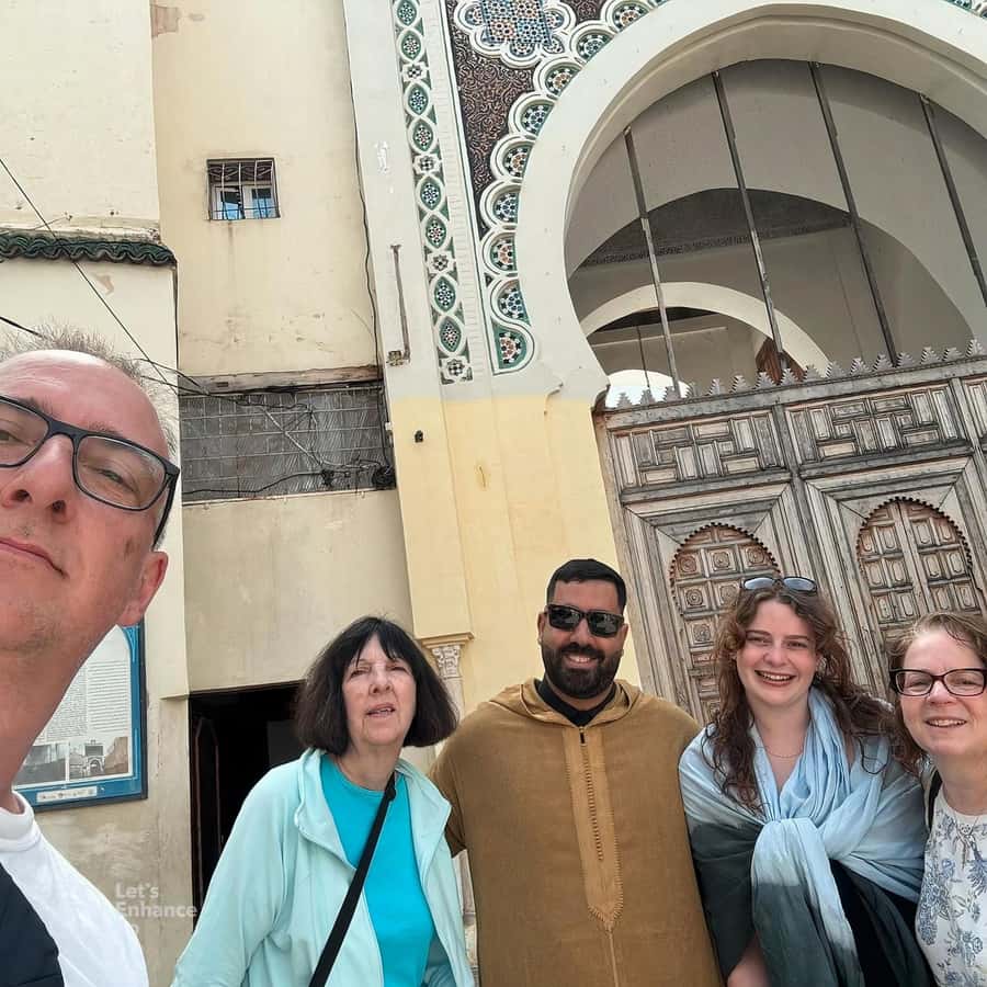 Private Tour –In Old Medina of Fez with a Professional Guide - Meeting at Hotel & Riad Dalila and Staying on Time