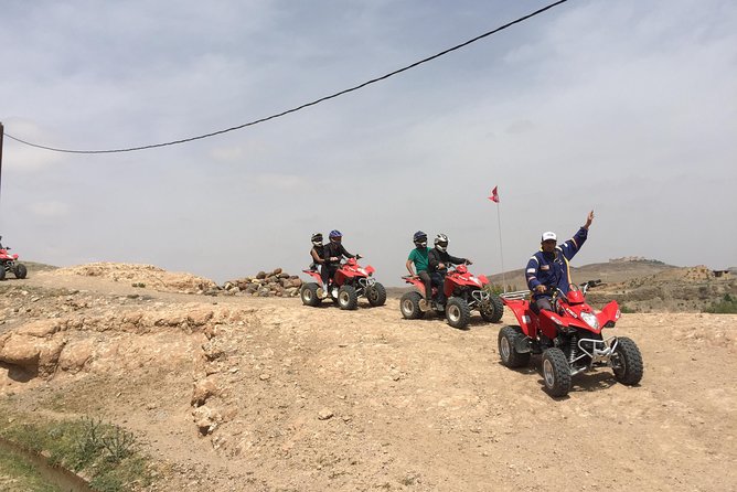 Quad biking excursion in The Desert Of Agafay & Lalla takerkoust - Automatic transmission: why it helps, and what you still need to control