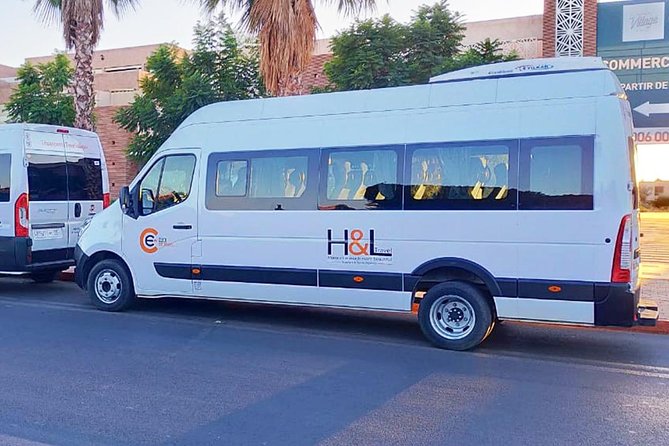 Round-Trip between Airport and Marrakech (Round trip) - How the Driver Finds You After You Land