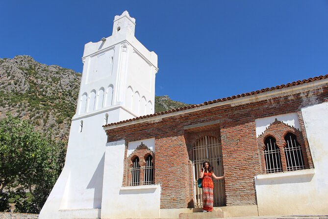 Shared Group Chefchaouen Day Trip from Fez - Grand Mosque and the Ethnographic Museum: Artifacts and Local Culture