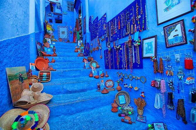 Shared Group Chefchaouen Day Trip From Fez - Leaving Fez at 8:00 am, and what the ride gives you