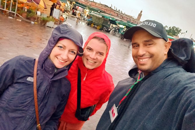 Shopping in the Souks of Marrakech Private Tour - Rahba Kedima Square: A Short Stop With Big Market Energy