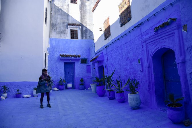 Small-Group Day Tour to Chefchaouen from Fez - Shopping Streets, Craft Workshops, and What to Expect (and Not Expect)