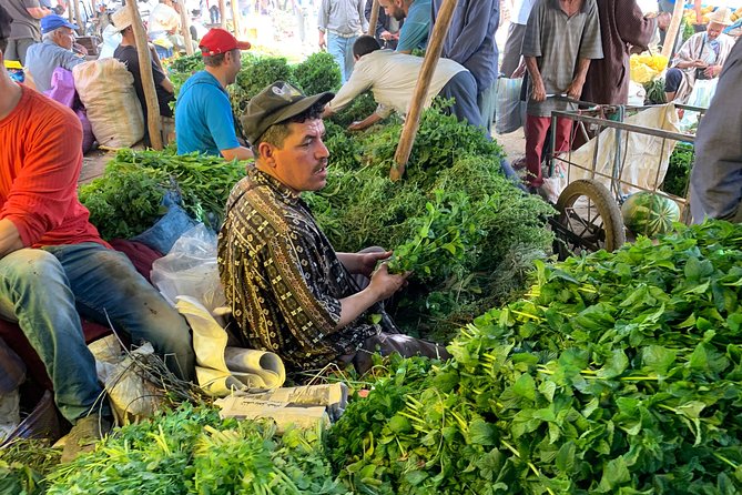 The Atlas Mountains and 5 Valleys Day Trip from Marrakech with Berber Lunch - Argan Oil, Pottery, and Crafts: How to Make These Stops Meaningful
