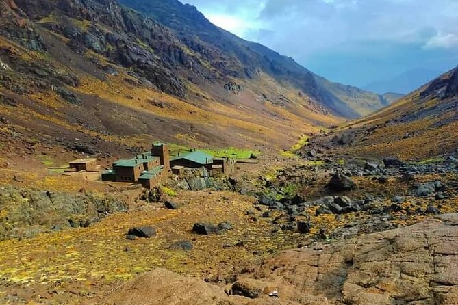 Toubkal Ascension 2 Days - Guides and mule crew: what the best support looks like