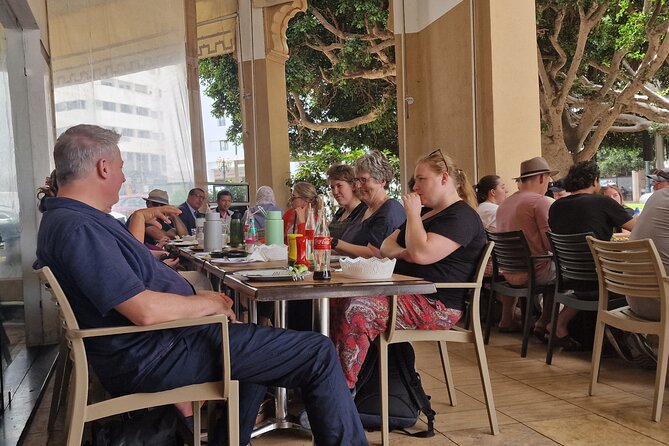 Tour of Casablanca from cruise or hotels - Place des Nations Unies: architecture tied to the French protectorate